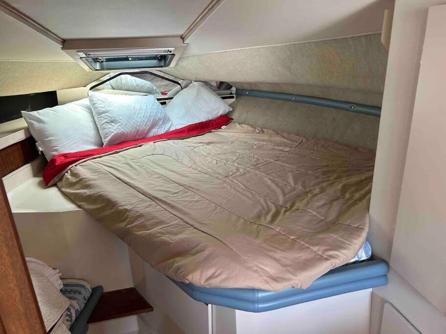 Yacht Stay Providence Marina Extérieur photo